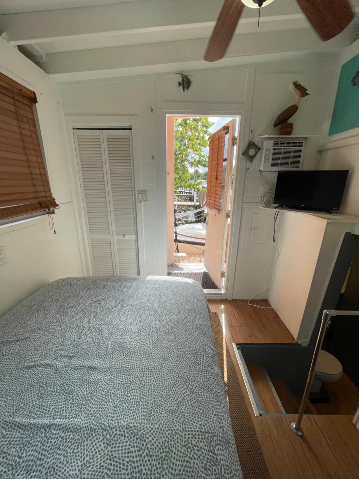 Updated Houseboat On The River! Fort Lauderdale Exteriör bild